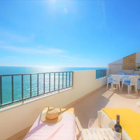 Jardins Do Mar - By Bedzy Αλμπουφέιρα